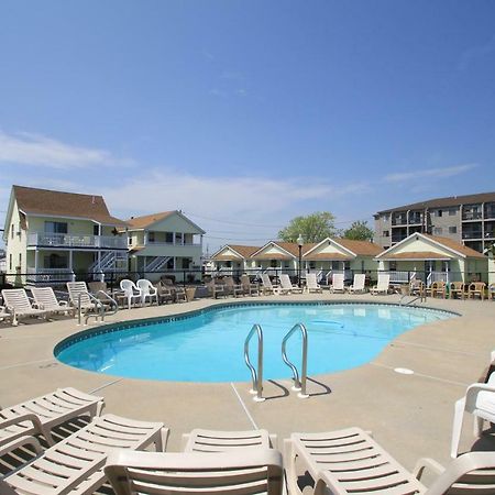 Mainsail Motel Hampton Exterior photo