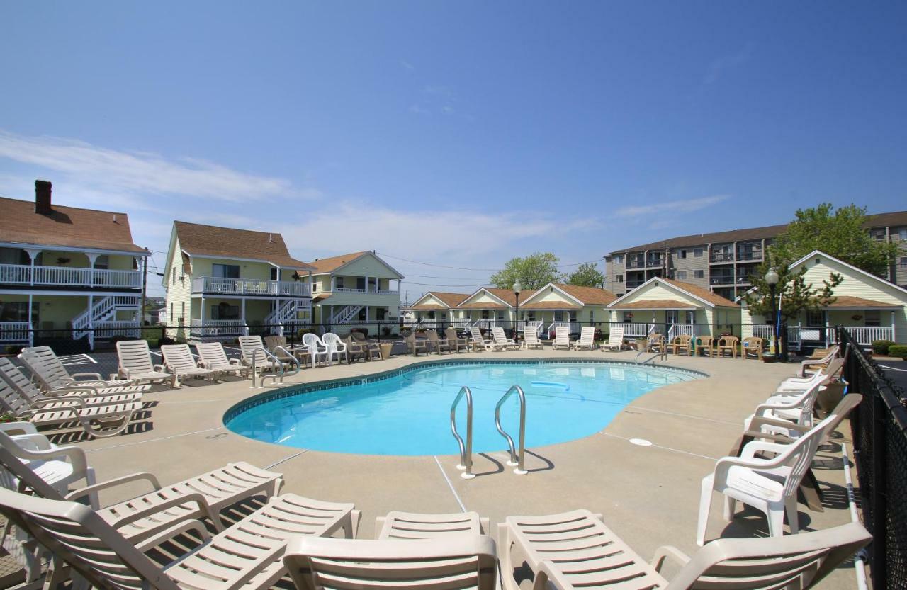 Mainsail Motel Hampton Exterior photo